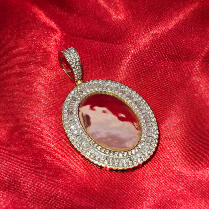 10k Yellow Gold Diamond Oval Memory Pendant 3.0 ctw