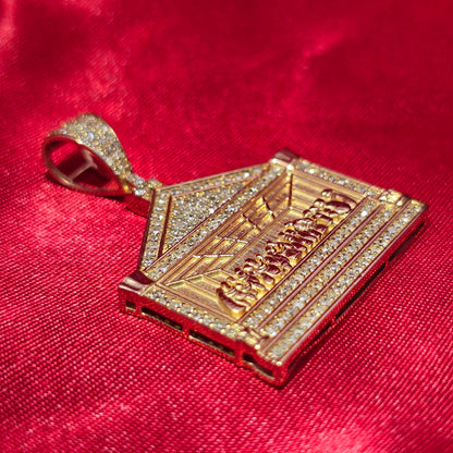Intricate Pendant 1.25 ctw Diamond 10K Yellow Gold