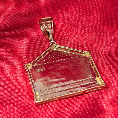 Intricate Pendant 1.25 ctw Diamond 10K Yellow Gold