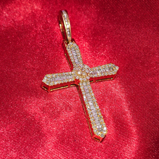 Cross Pendant 0.98 ctw Diamond 10K Yellow Gold