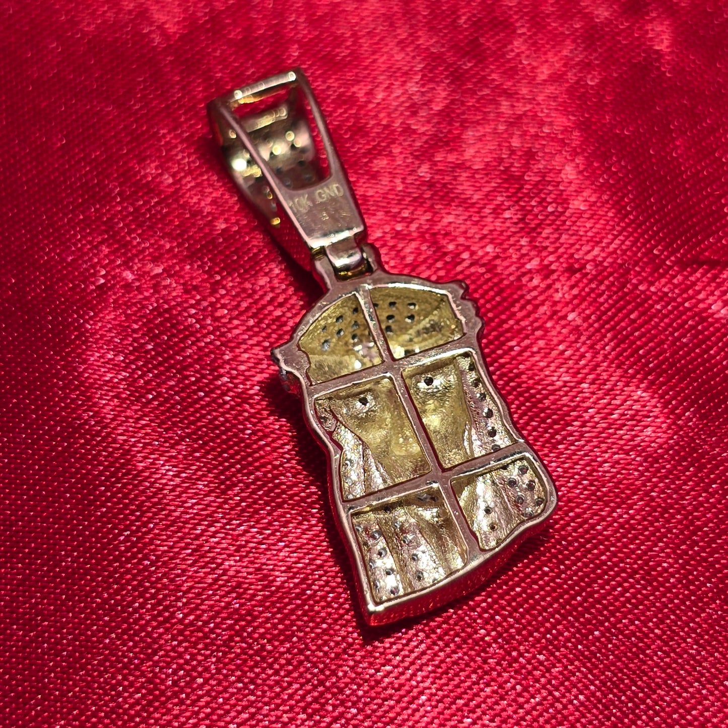 Jesus Pendant 0.50 ctw Diamond 10K Yellow Gold