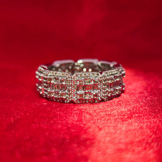 Cushion Link Ring 4.50 ctw Diamond 10K White Gold