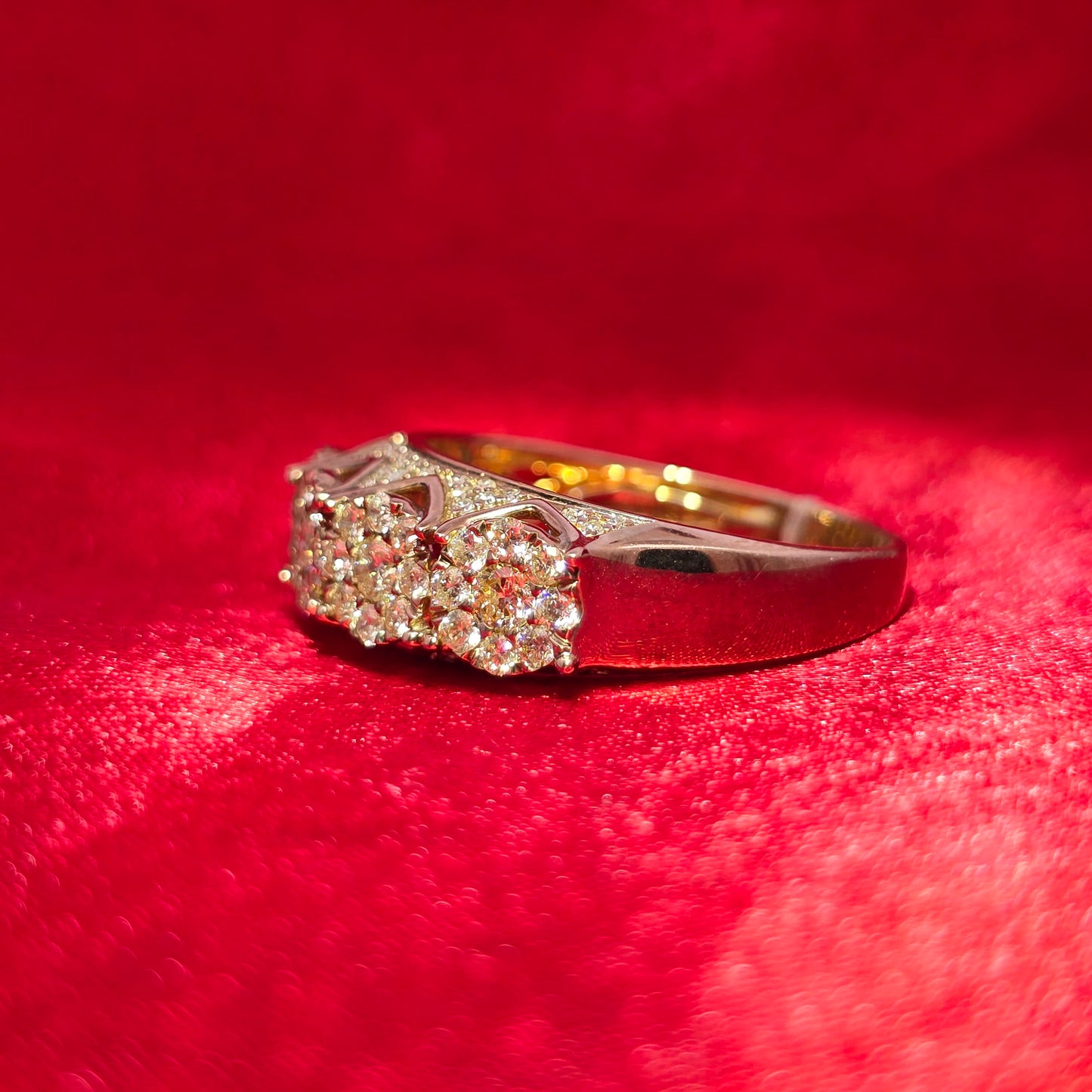 Round Cut Ring 1.27 ctw Diamond 10K Yellow Gold