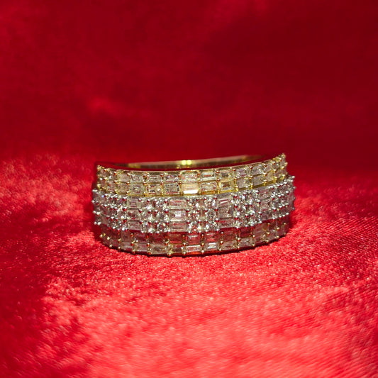 Round Cut Ring 1.12 ctw Diamond 10K Yellow Gold