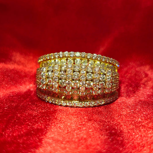 Round Cut Diamond Ring 3.55 CTW in 10K Yellow Gold – Statement Design