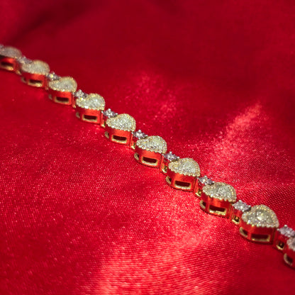 Women's Heart Bracelet 1.50 ctw Diamond 10K Yellow Gold