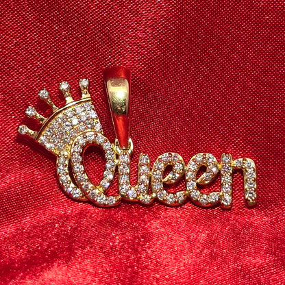 10K Yellow Gold "Queen" Diamond Pendant with Crown 0.90ctw