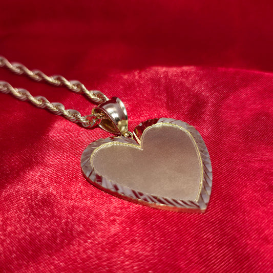 10K Yellow Gold Rope Chain with Heart Picture Pendant | Custom Engravable Frame