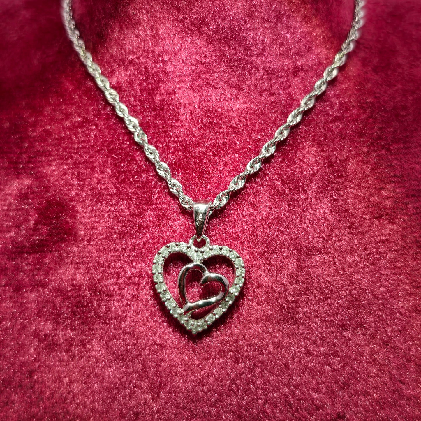 10K White Gold Diamond Heart Pendant Necklace for Women | 0.10 CTW