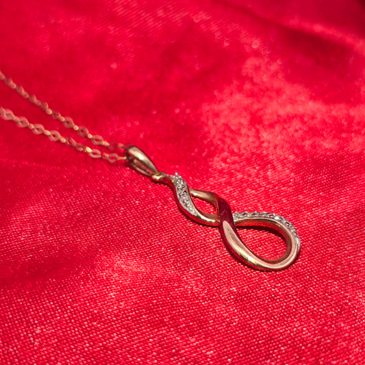 10K Yellow Gold Twisted Drop Diamond Pendant Necklace for Women | 0.16 CTW