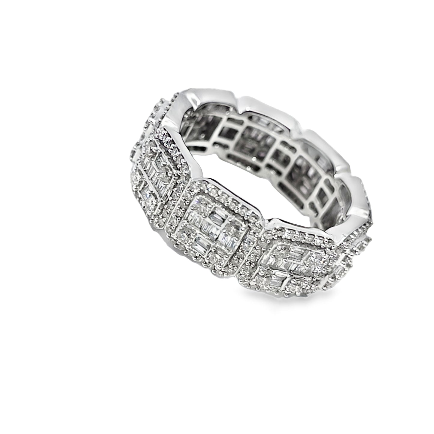 Cushion Link Ring 4.50 ctw Diamond 10K White Gold