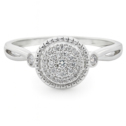 10K White Gold Round Cut Diamond Cluster Ring 0.13 ctw