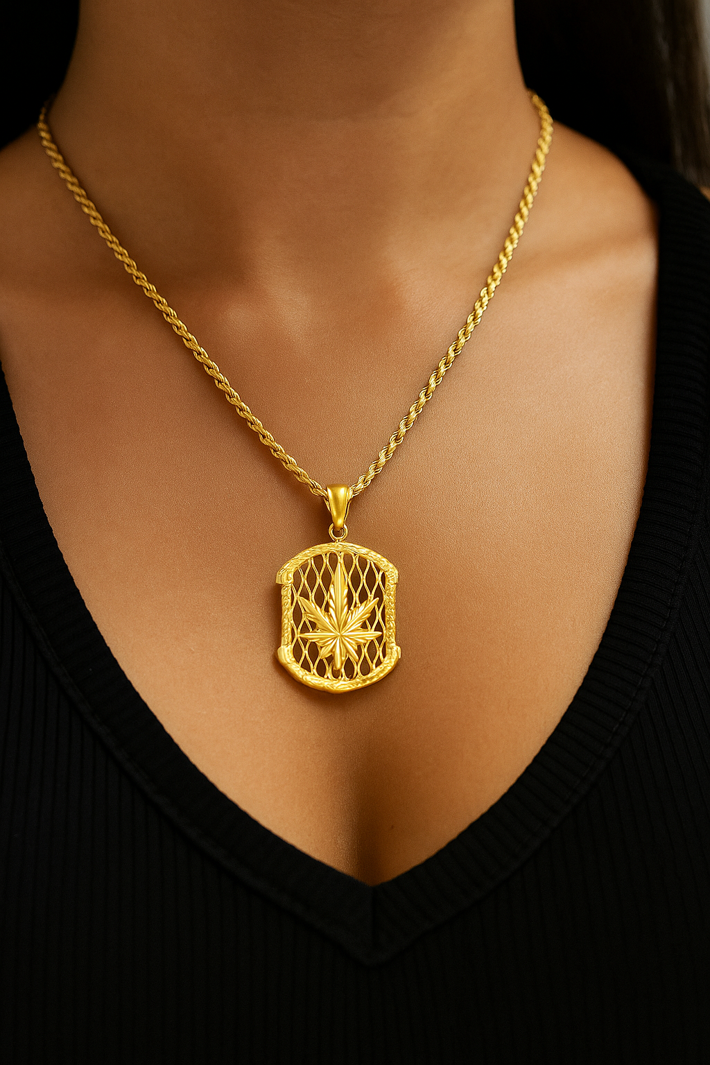 10K Yellow Gold Leaf Motif Charm Pendant Necklace | Rope Chain Design | Jewelry Palace