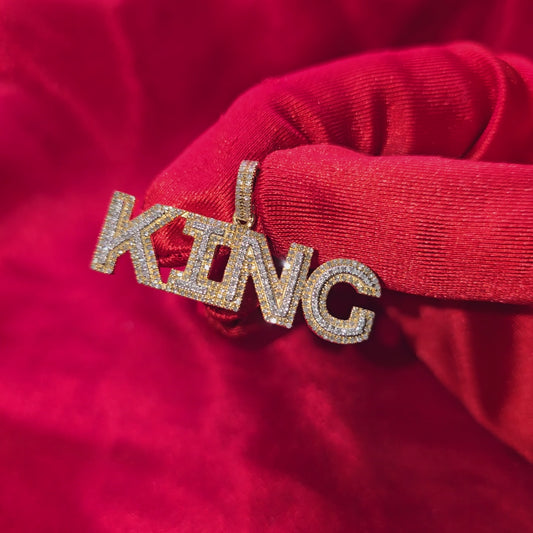 King Pendant 0.68 ct. Diamond 10K Yellow Gold