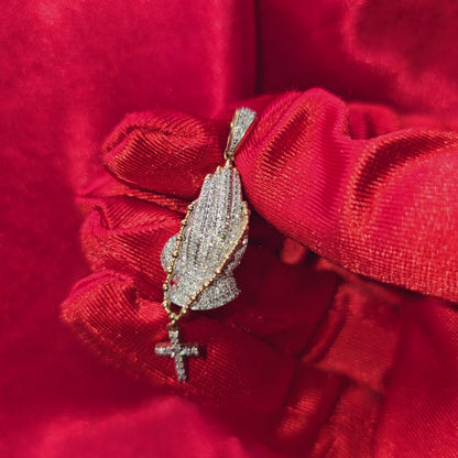 Praying Hands Pendant 0.875 Ct. 10K Gold