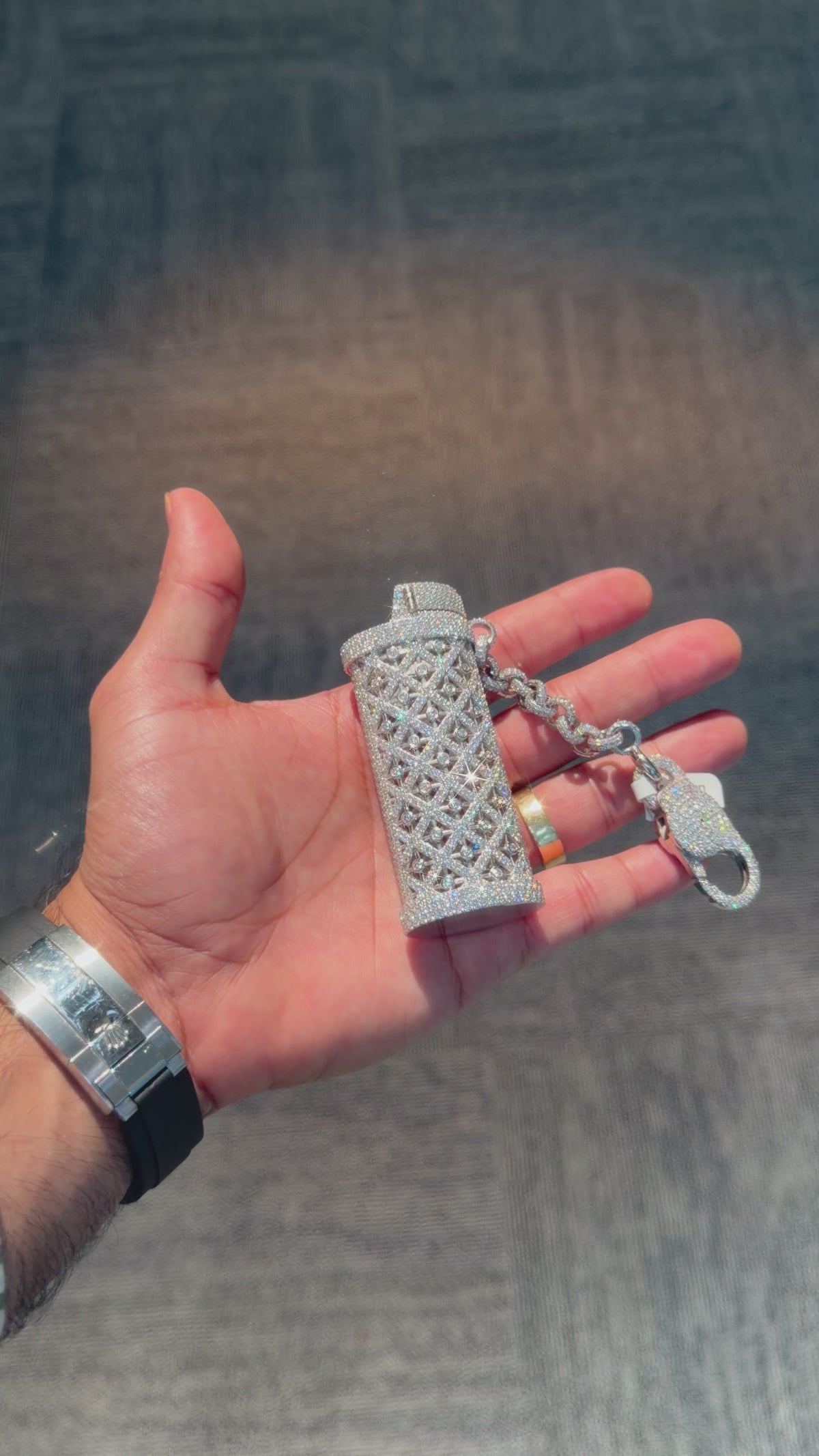 Vvs Lighter Holder